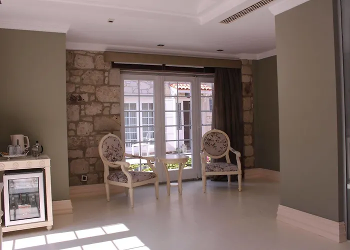 Ala - Special Category (adults Only) Hotell 4*